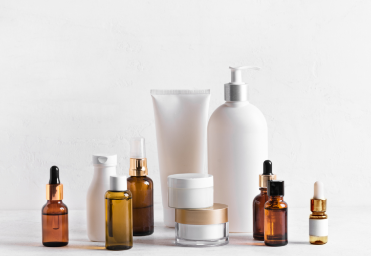 Navigating Challenges and Seizing Opportunities in the Cosmetics & Personal Care Industry: A Look at Rawble’s Solutions